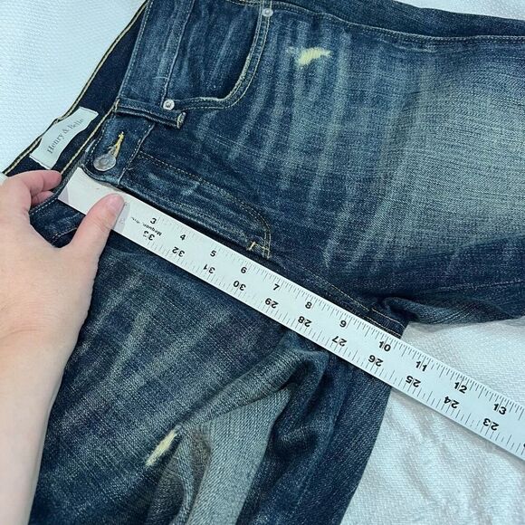 Henry & Belle Ryan Relaxed Skinny jeans Slightly Distressed Sz 27 Women’s NWT - Picture 8 of 9